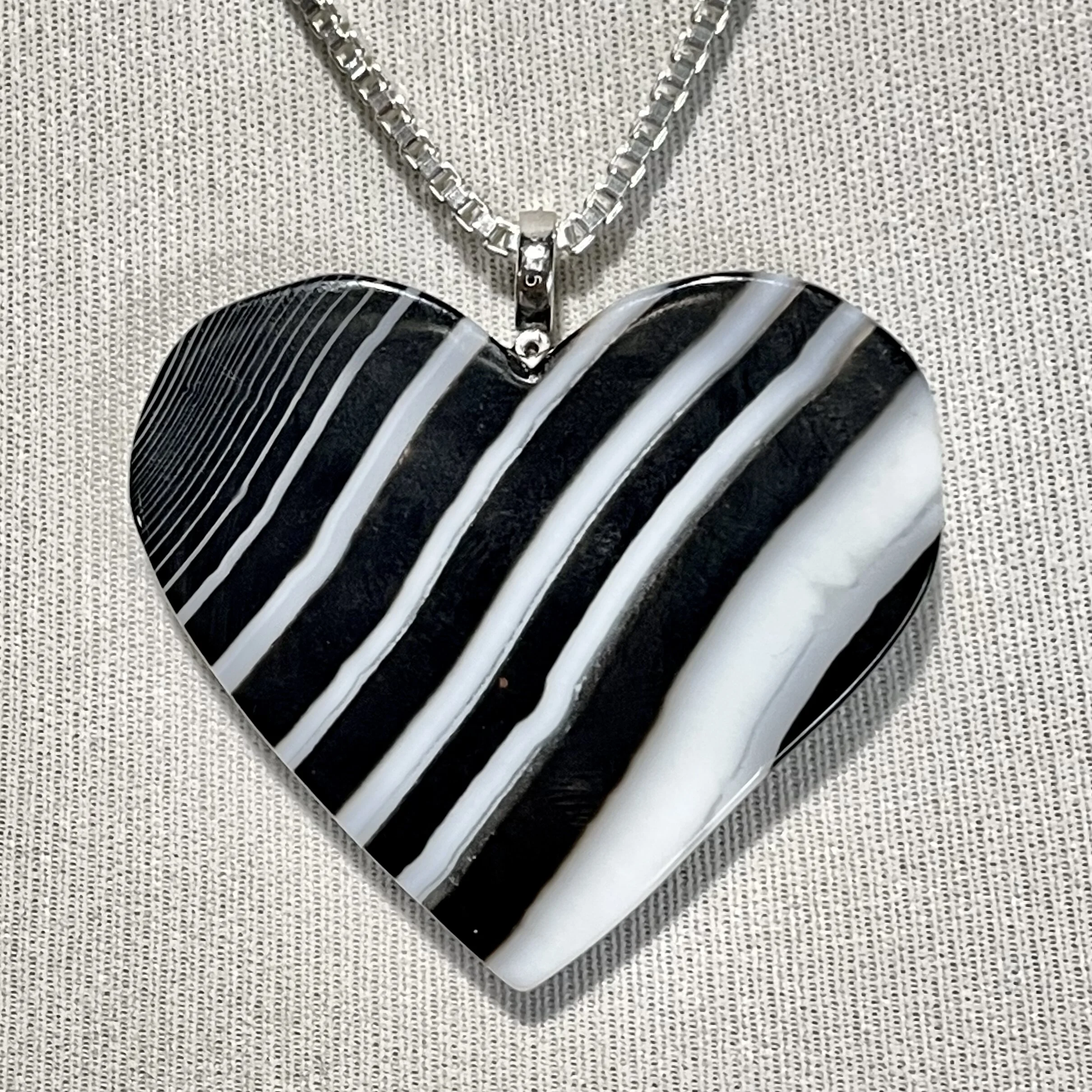 92FF33C8-A554-435F-9D3A-0A1855F5CCDF