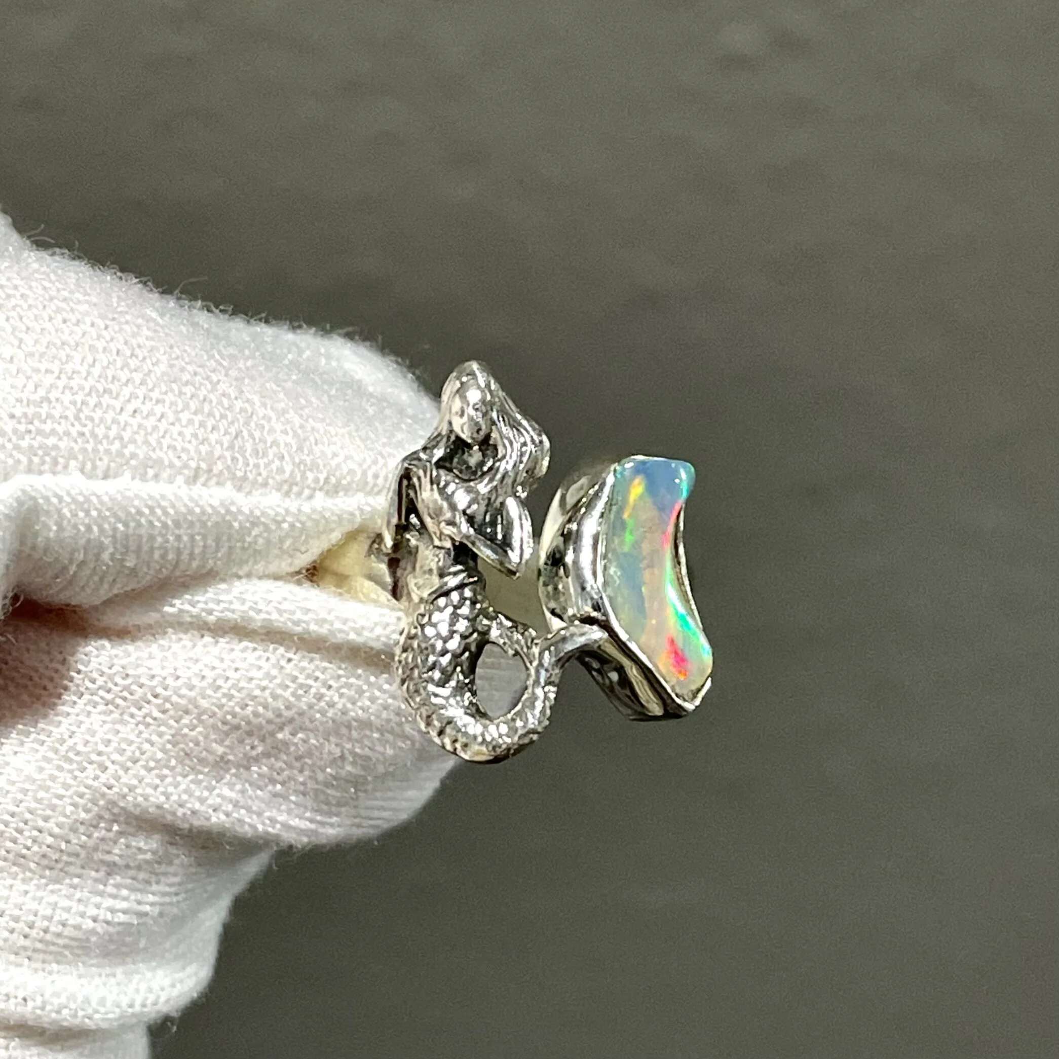 294FEE66-06EE-4E6F-9BED-4E4D11899A31