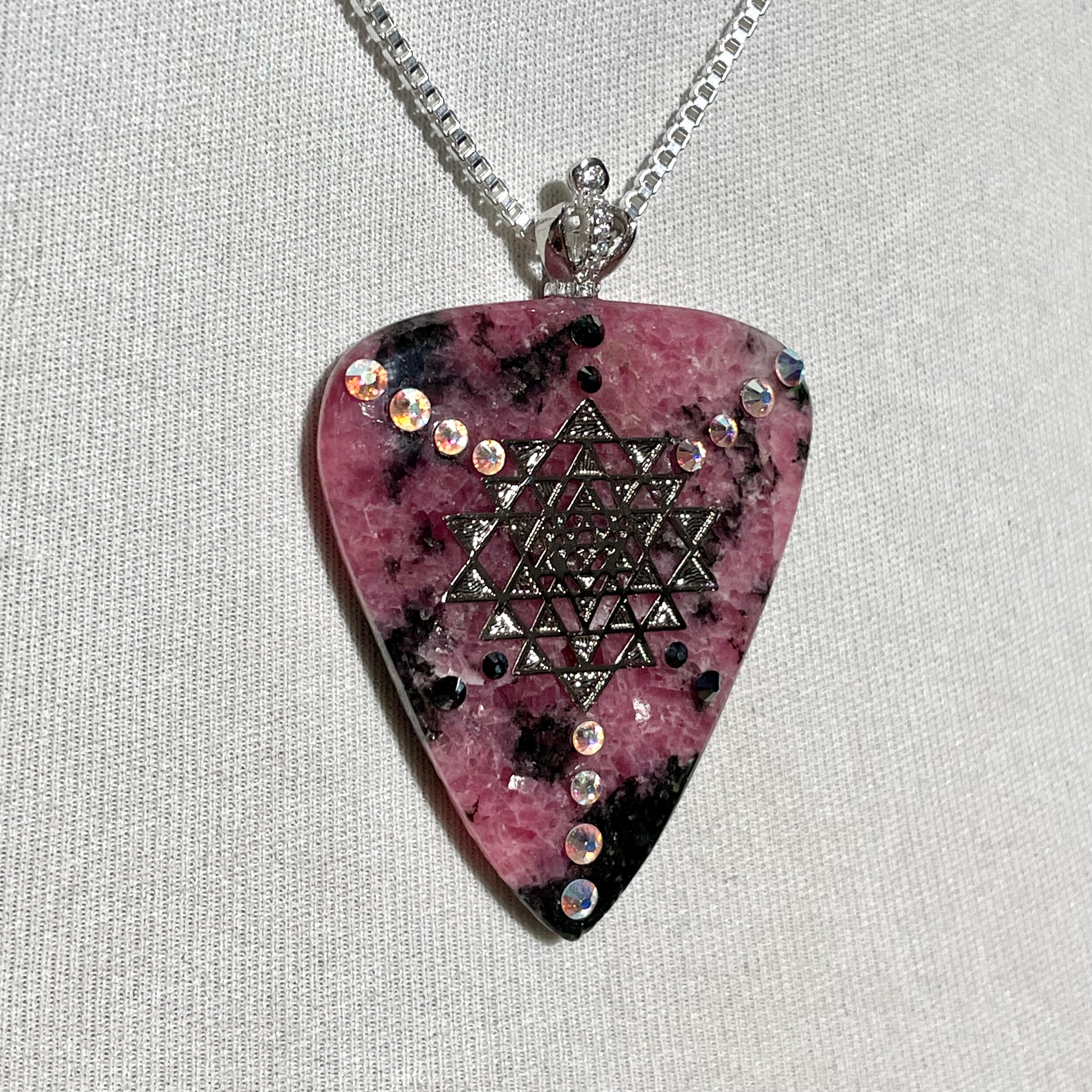 5E20B075-AB7A-4B34-AD36-3E24BB480EB8