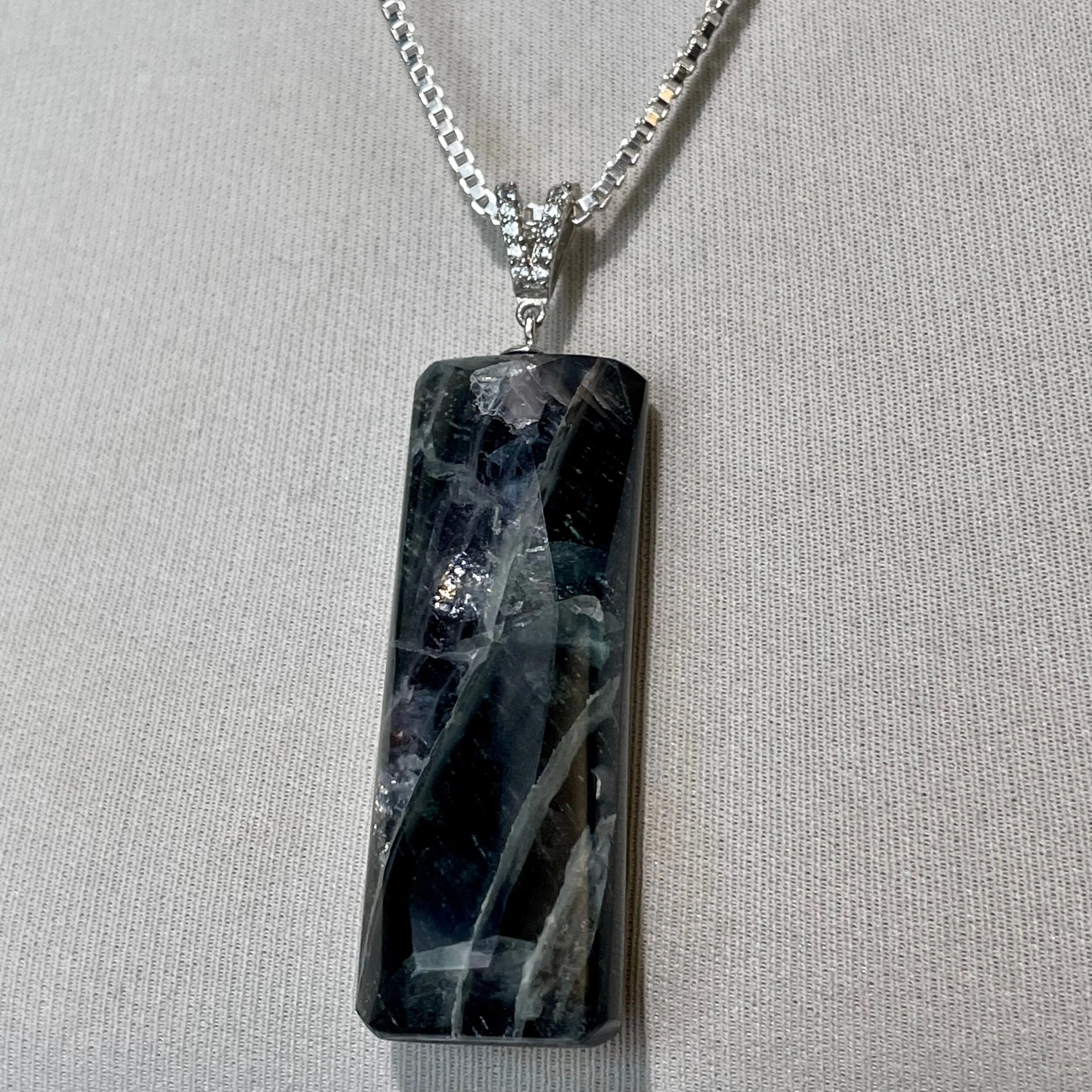 C5E3E596-E0D8-4FD6-BD5D-4CAE38230371