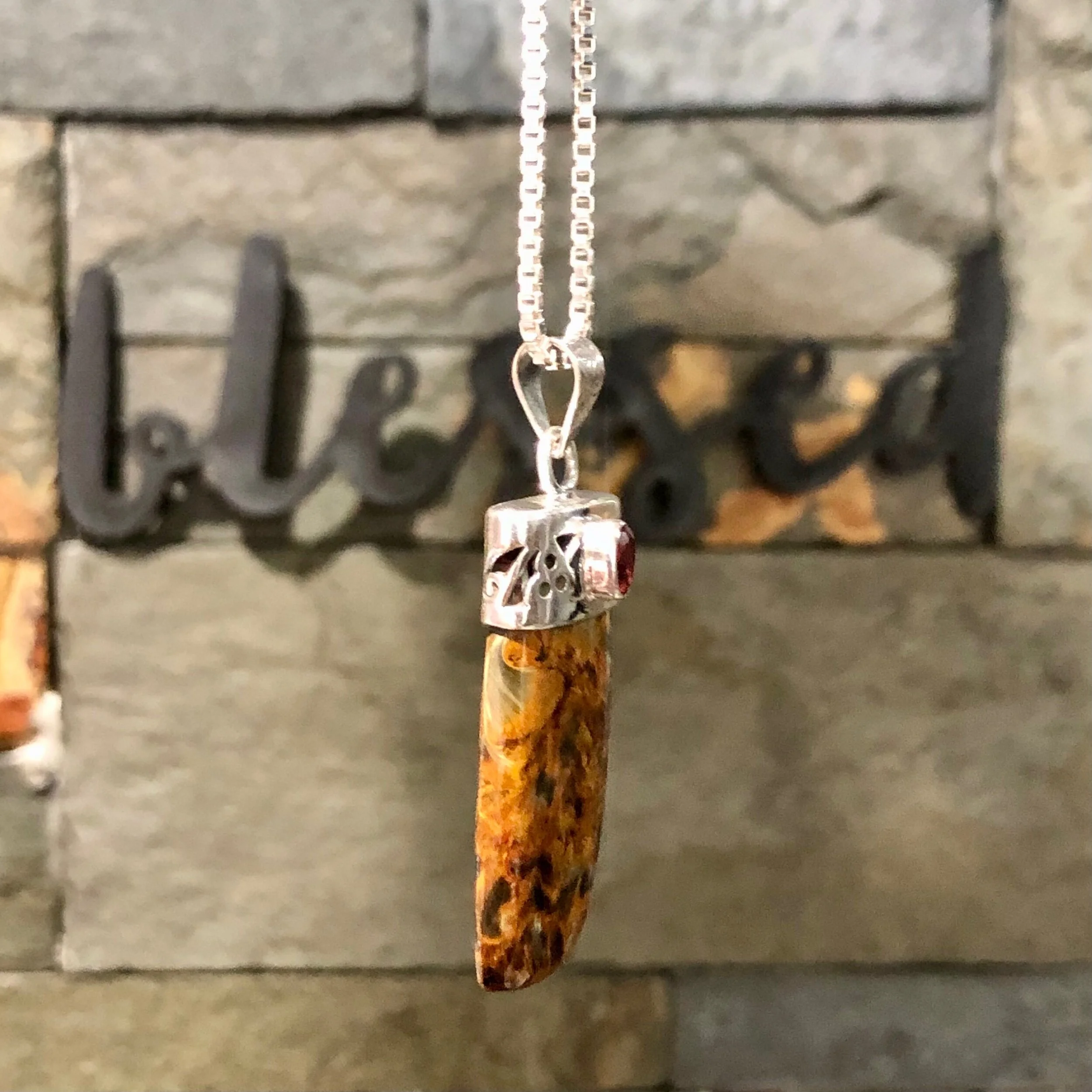 EA03C080-5925-4771-A392-F17F96E7EB2B