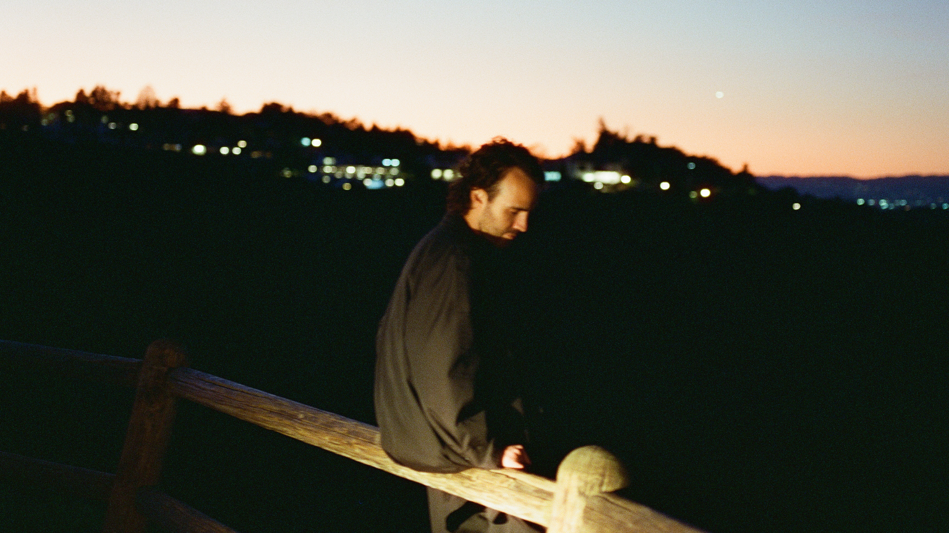 Photog Alex Farias3.png