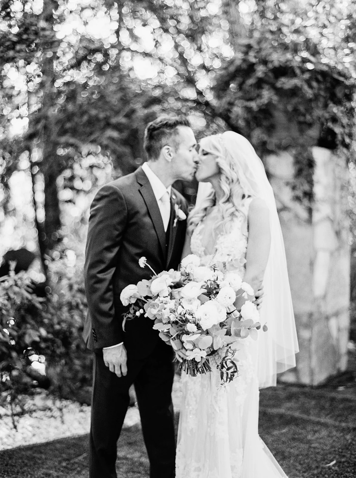 jenna _ mark couple portraits-27.jpg