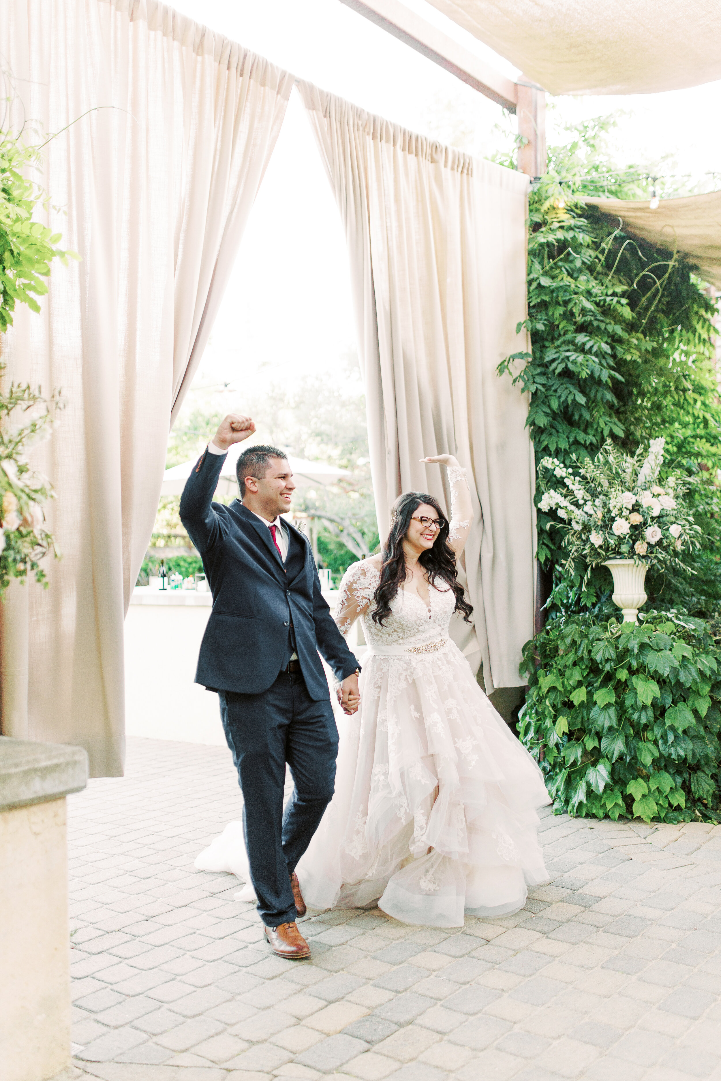 ErikaandEvan-Sonoma-Wedding-Andrew-and-Ada-Photography-088.JPG
