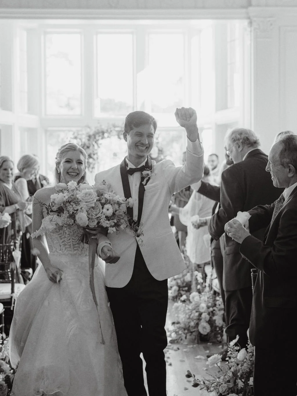 Savy+RobBurlingameCaliforniaKohlMansionWeddingCassieValentePhotography0333.JPG