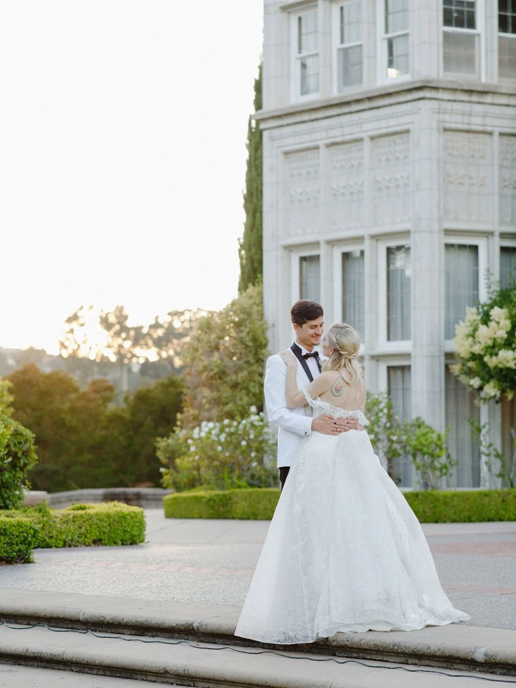 Savy+RobBurlingameCaliforniaKohlMansionWeddingCassieValentePhotography0447.JPG