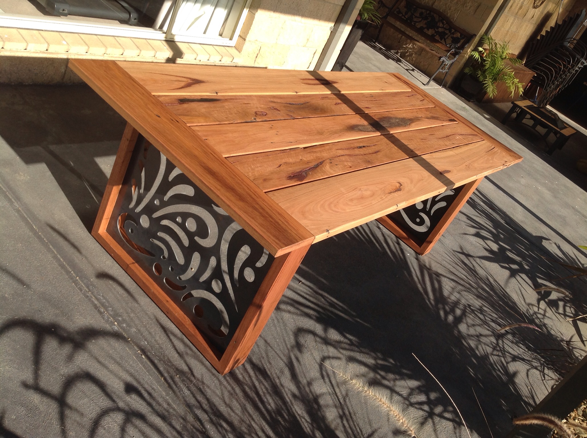 Recycled Hardwood Timber Outdoor Table
