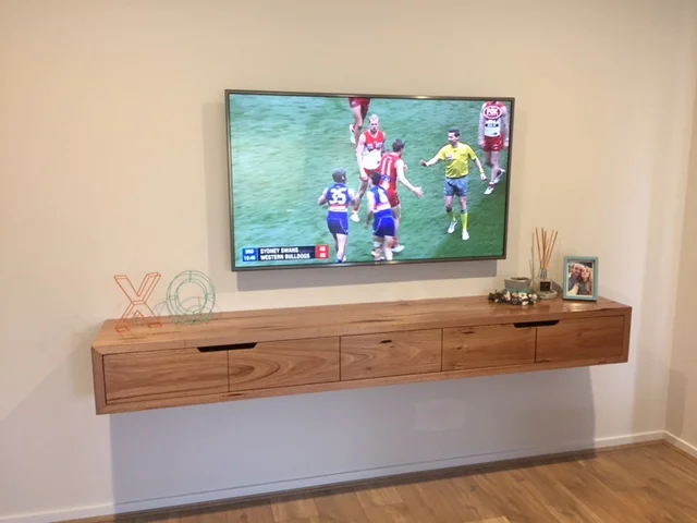 floating TV.jpg