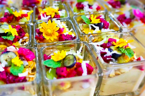 Banana Pudding with Taiwanese Fruits