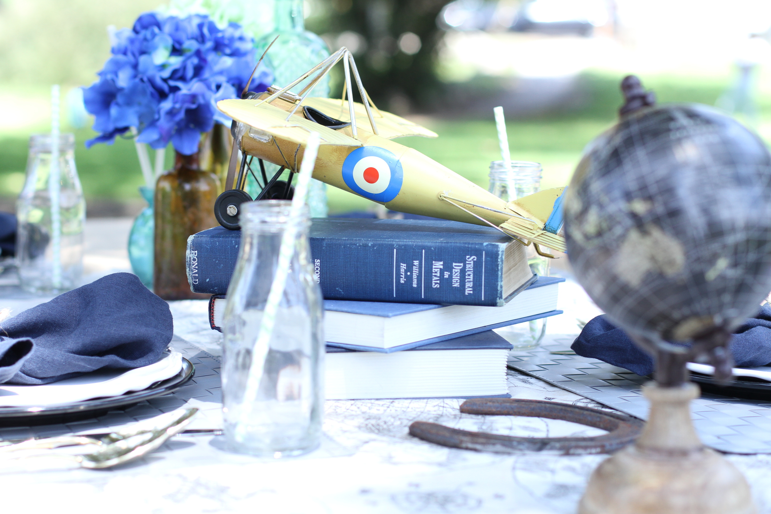 Travel Themed Table Centerpieces