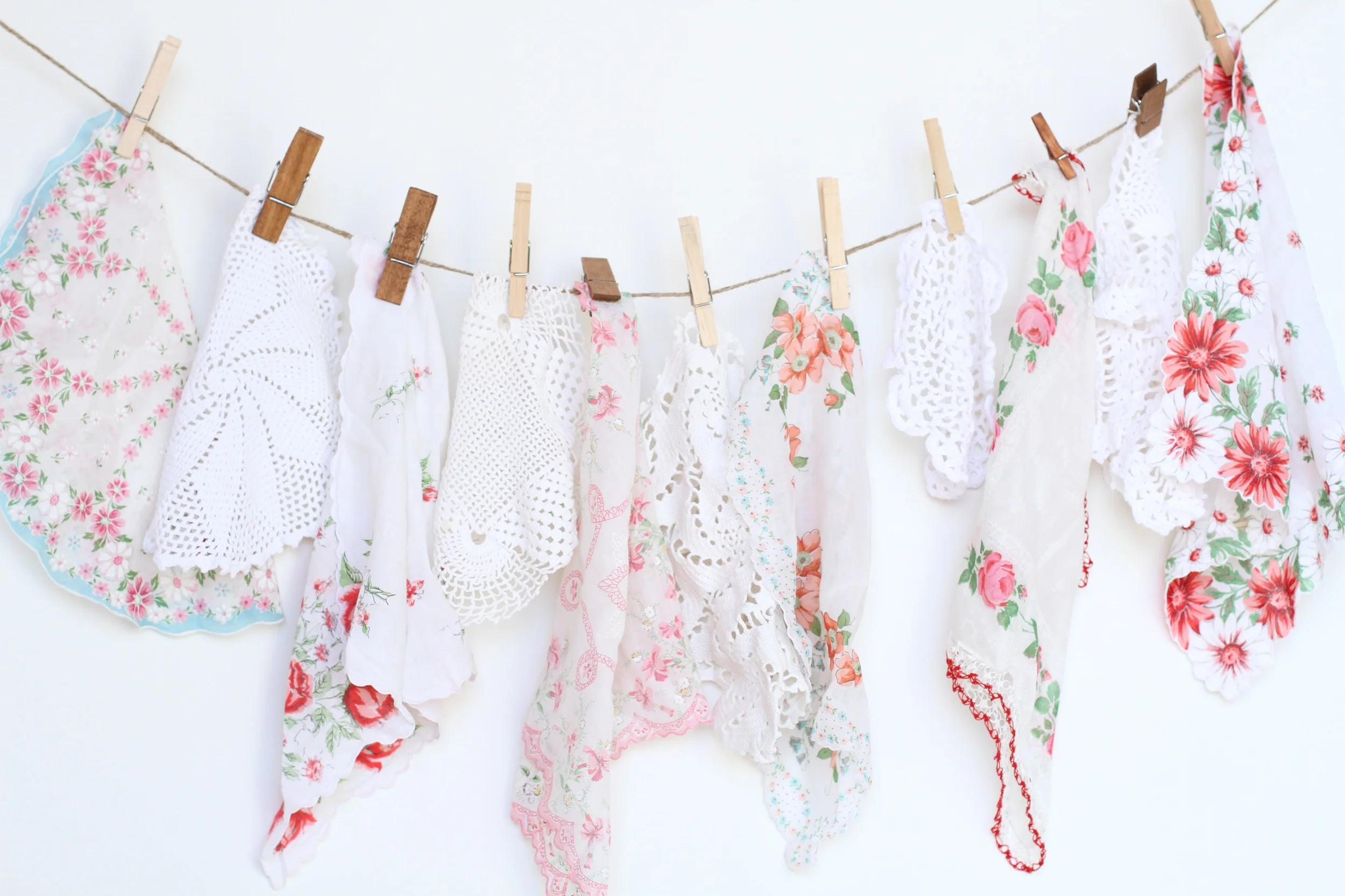 Vintage Handkerchiefs & Doilies