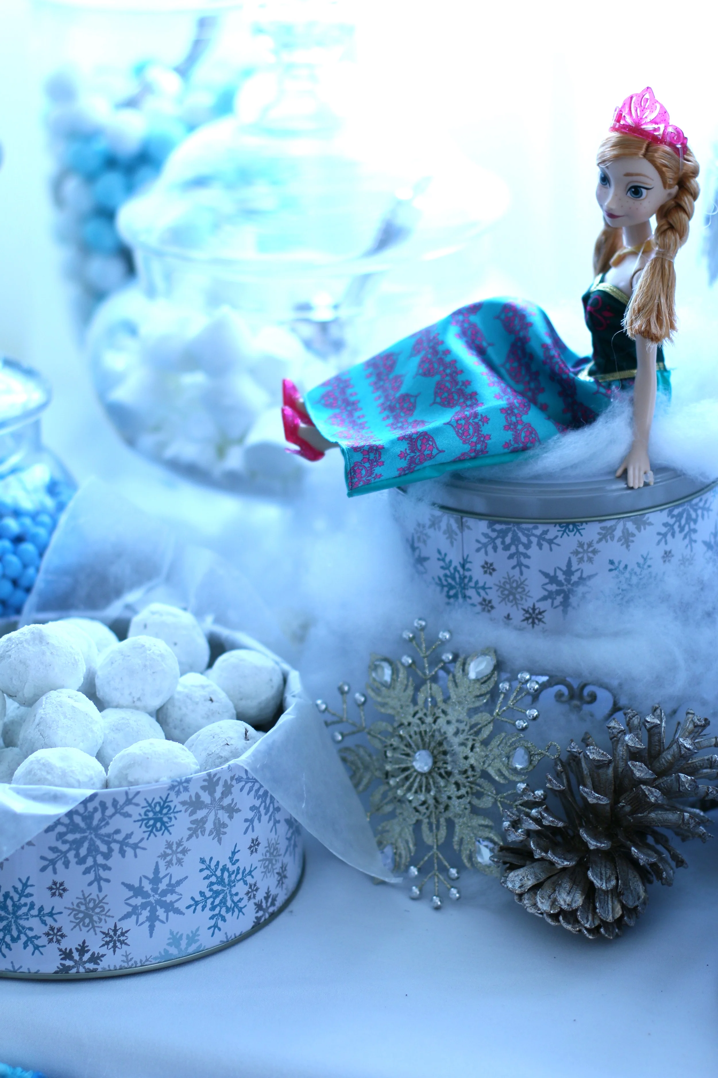 WINTER DECOR