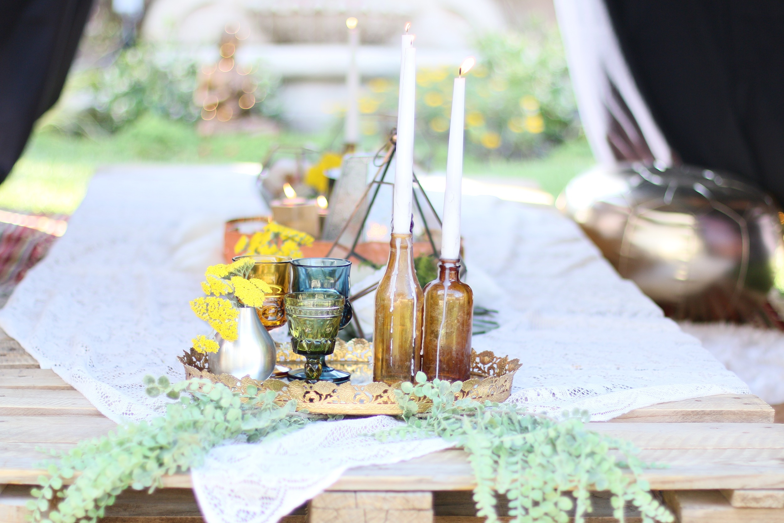 Copy of Low pallet tables, macramé & lace, geometric vessels, florals, textured rugs, colorful textiles, dream catchers, lanterns, candlelight…Basically a Bohemian dream. A curated collection for y...