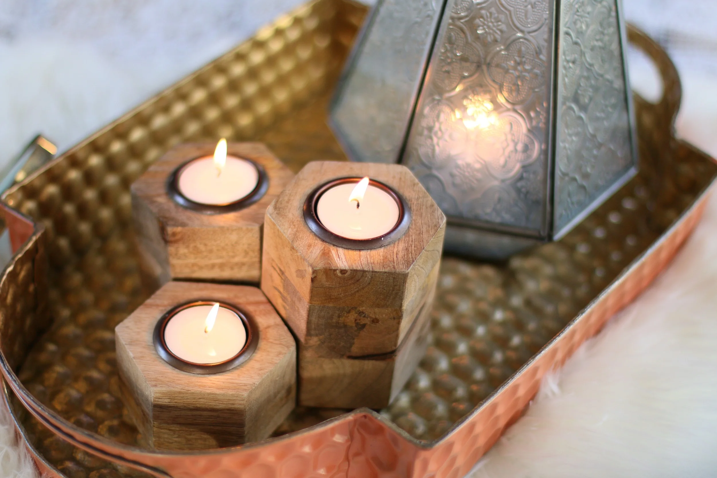 DECORATIVE TRAYS