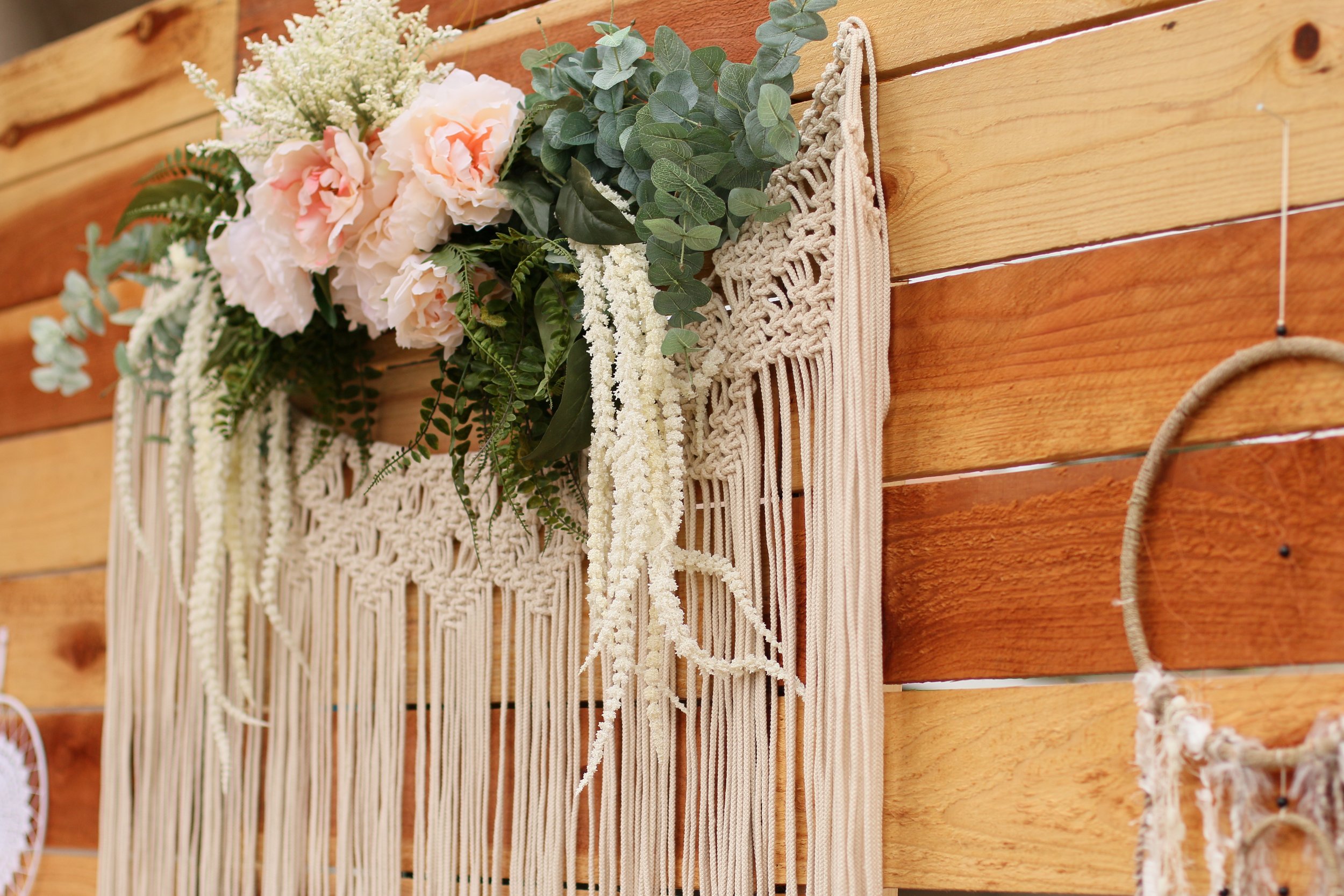 Copy of A gorgeous pre-curated rental collection with succulents, pops of blush, dreamcatchers, and rustic wood accents. Make it yours for your next baby or bridal shower! @inJOYtheParty