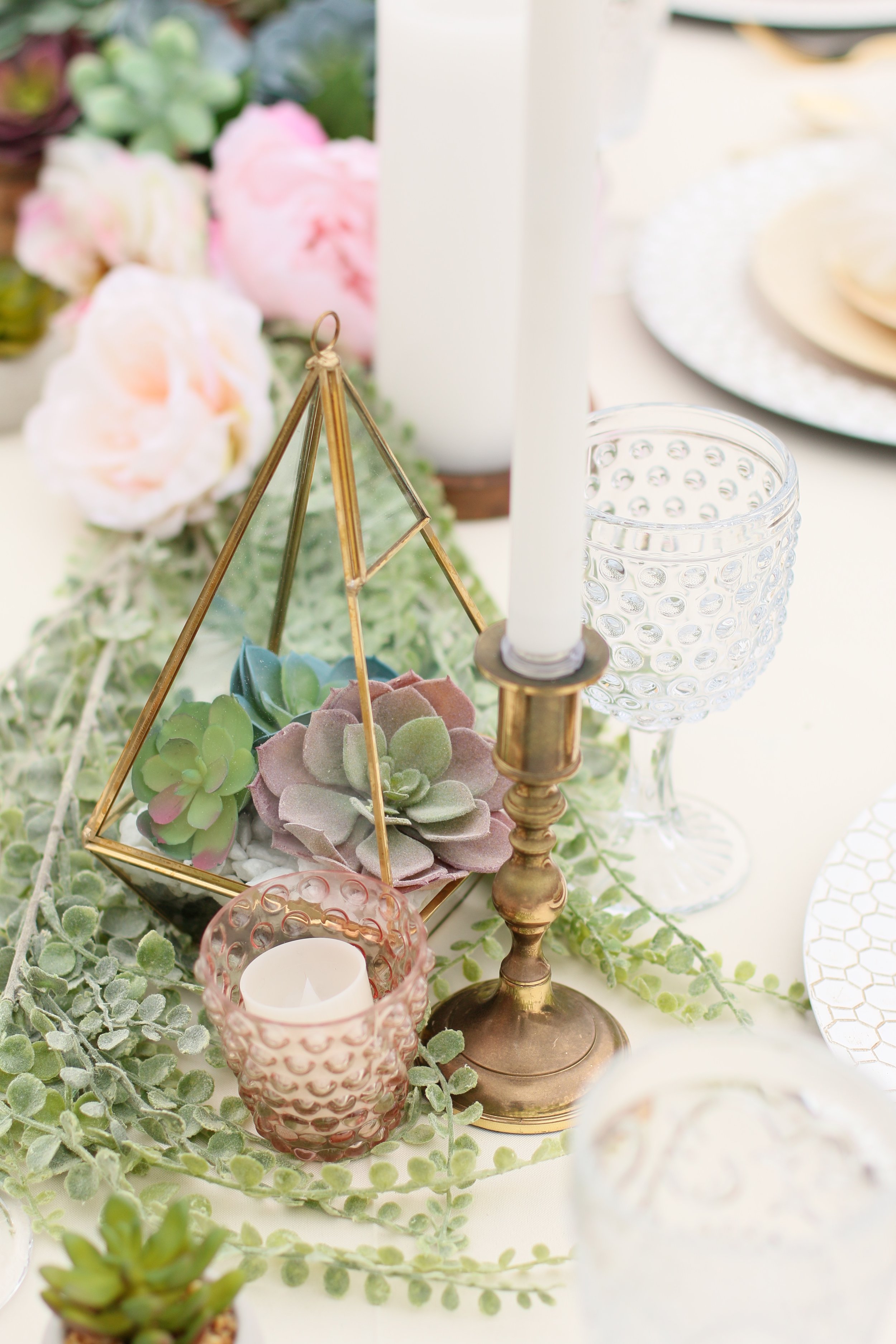 Copy of A gorgeous pre-curated rental collection with succulents, pops of blush, dreamcatchers, and rustic wood accents. Make it yours for your next baby or bridal shower! @inJOYtheParty