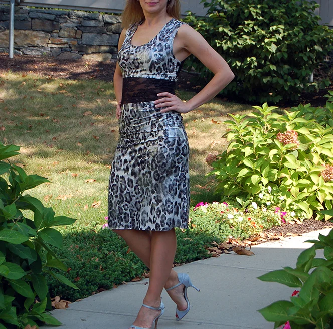 Black_Print_Dress_Front.jpg