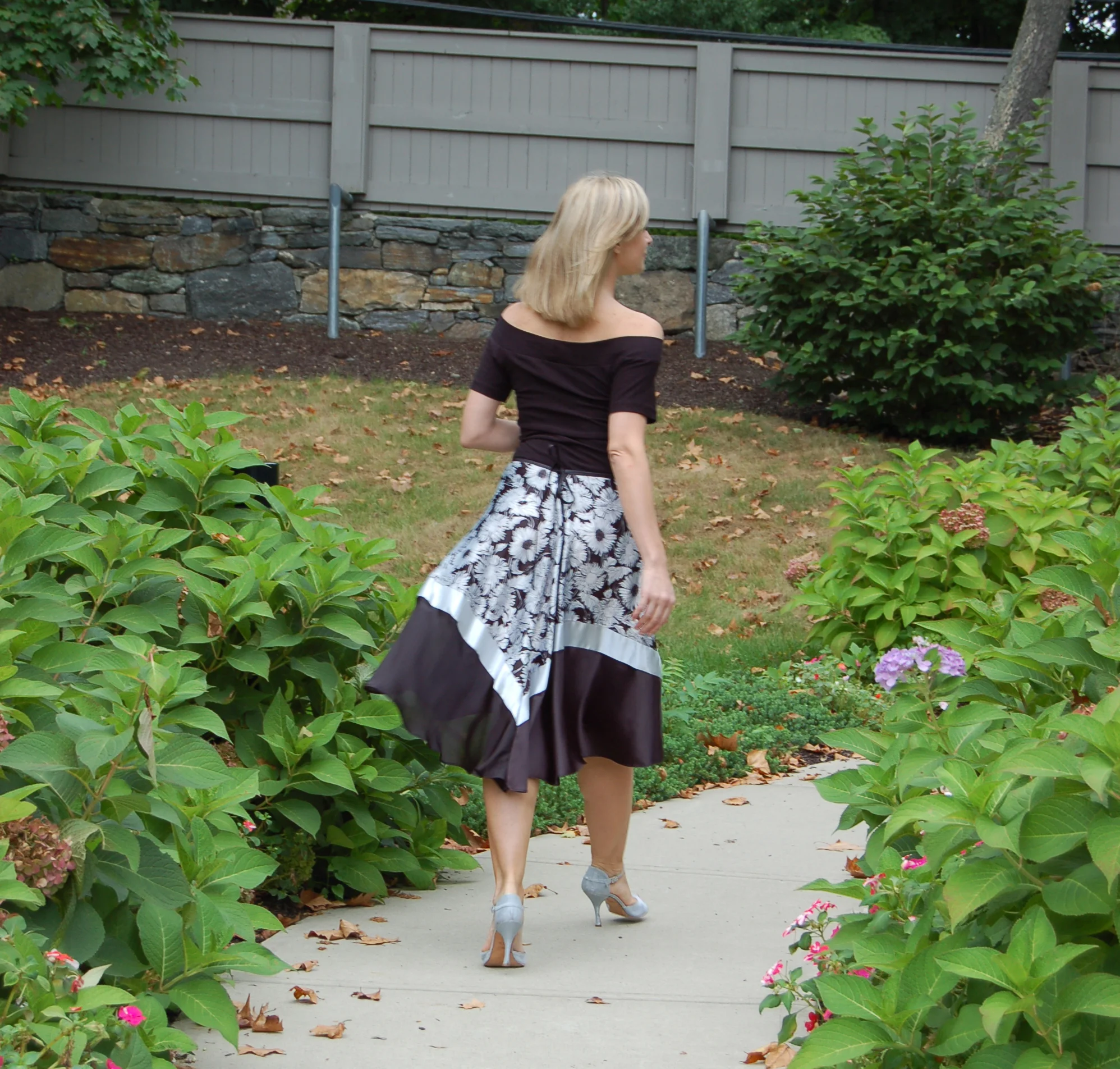Black_Floral_Back_2.jpg