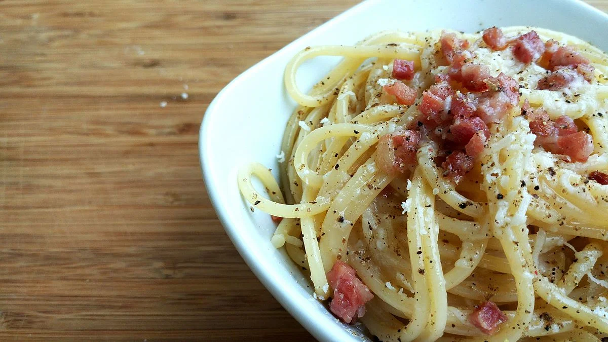 Time passes more quickly if all you are thinking about is pasta... unless you are hungry?! Image credit: Popo le Chien