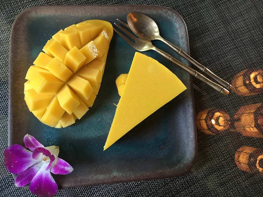 Day 4: I'm grateful for mango season - happy Sunday! 