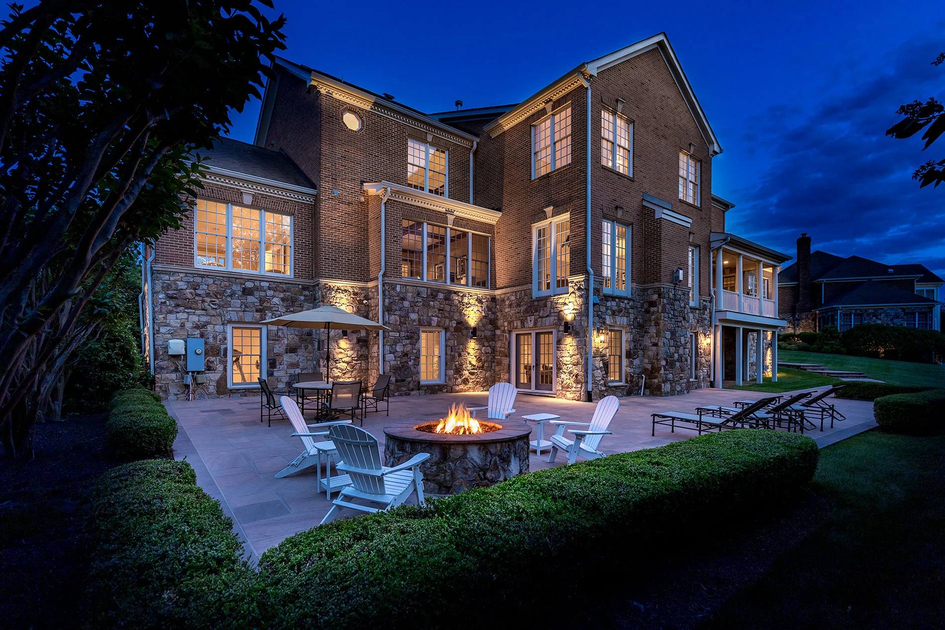 17-Fawn Wd-Exterior-Master-Twi.jpg