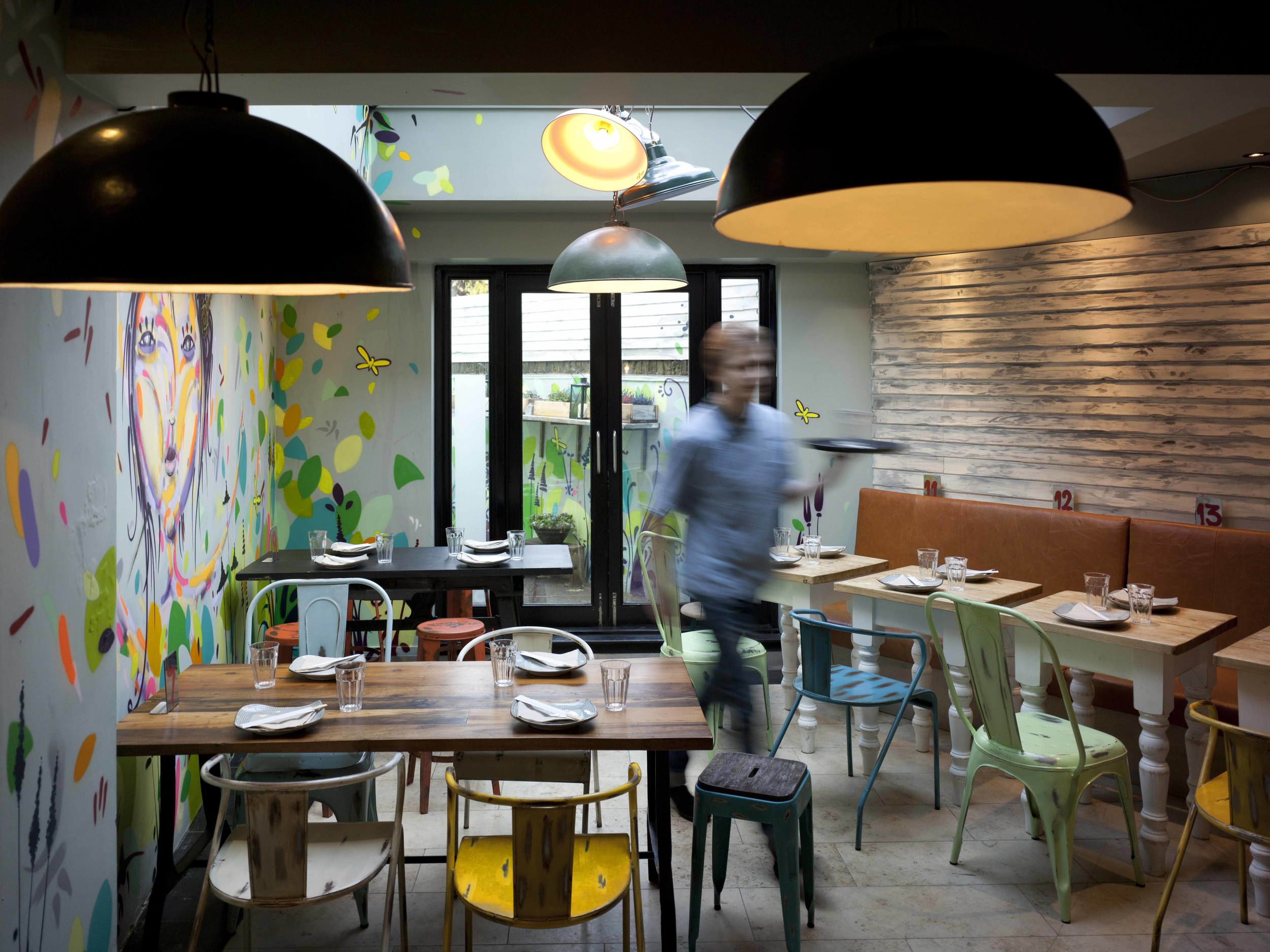 TOOTOOMOO - CROUCH END