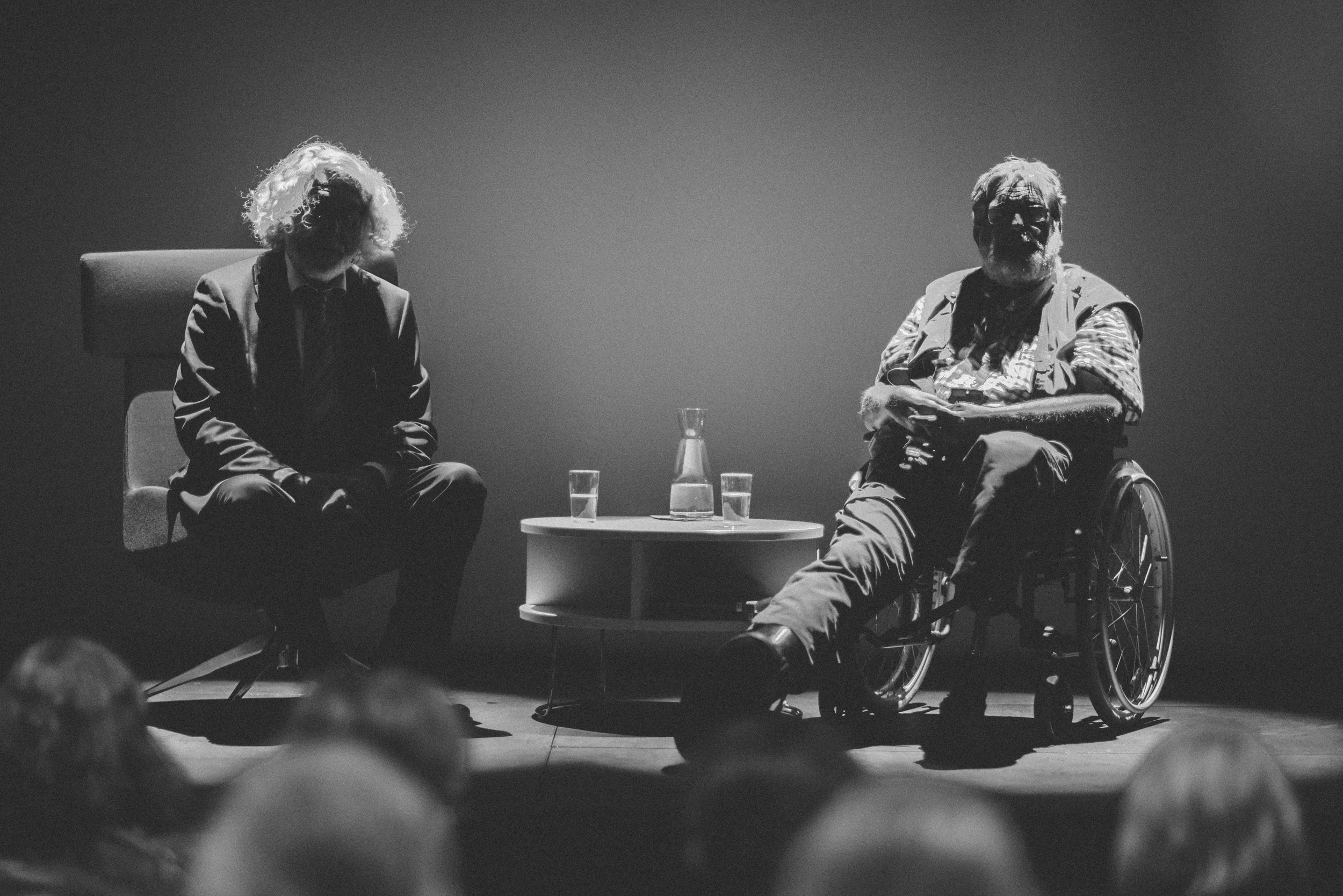 Fra programmet om Nasjonsbyggeren Bjørnson med Edvard Hoem og Frank Aarebrot. Foto: Andreas Winter.