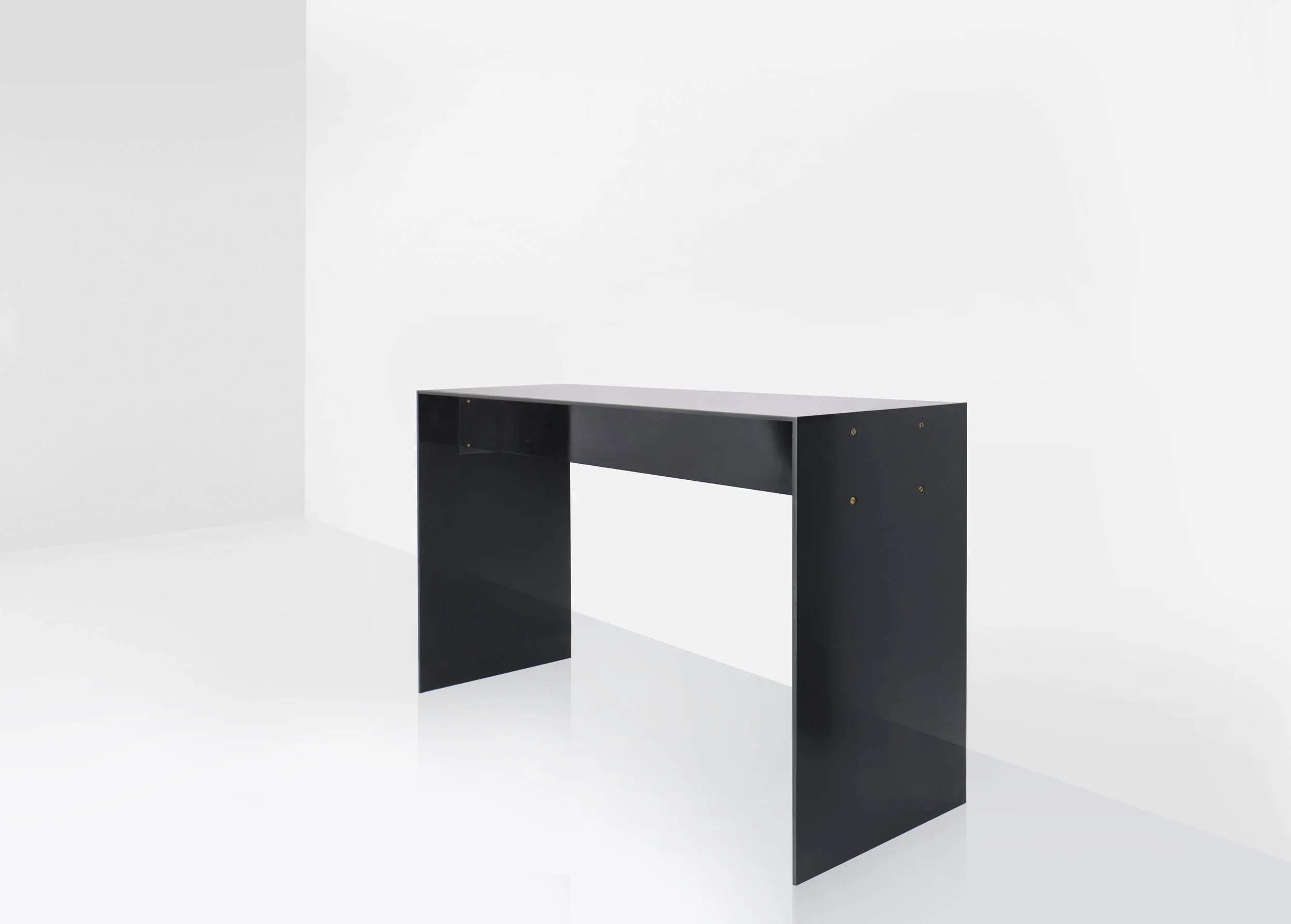 Cavalcade Console SLC0157 Product Specification