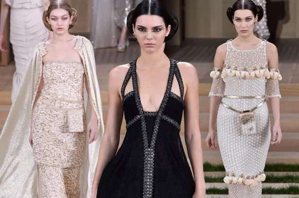 Chanel-Spring-Summer-2016-show-Main.jpg