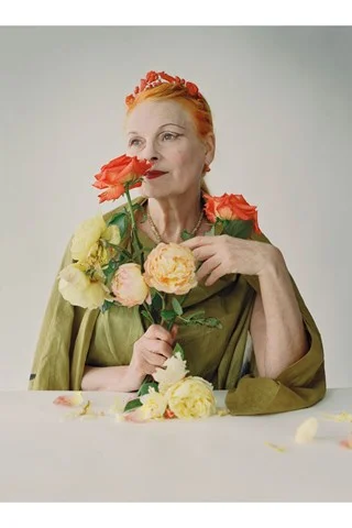414134-tim-walker_320x480.jpg