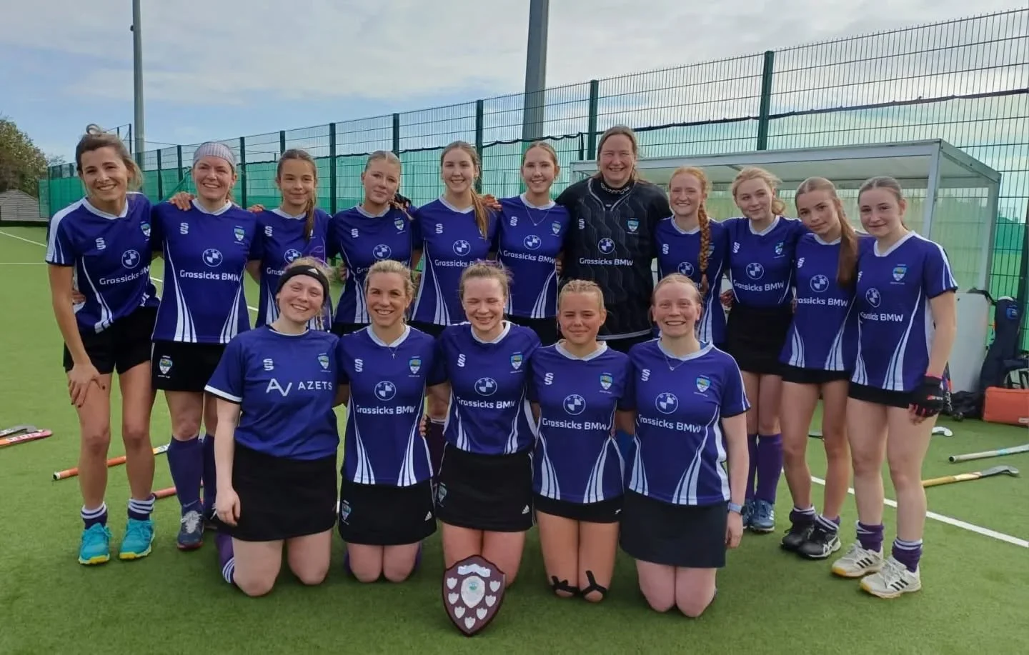 CUP CHAMPIONS! 🏆💜

On Saturday 25th April, Kinross Ladies 1st XI travelled to Mayfield in Dundee to play Grove Menzieshill Ladies 2nd XI in the Midlands Knock Out Cup Final. 
After winning the league and being unbeaten the ladies went out with a ve
