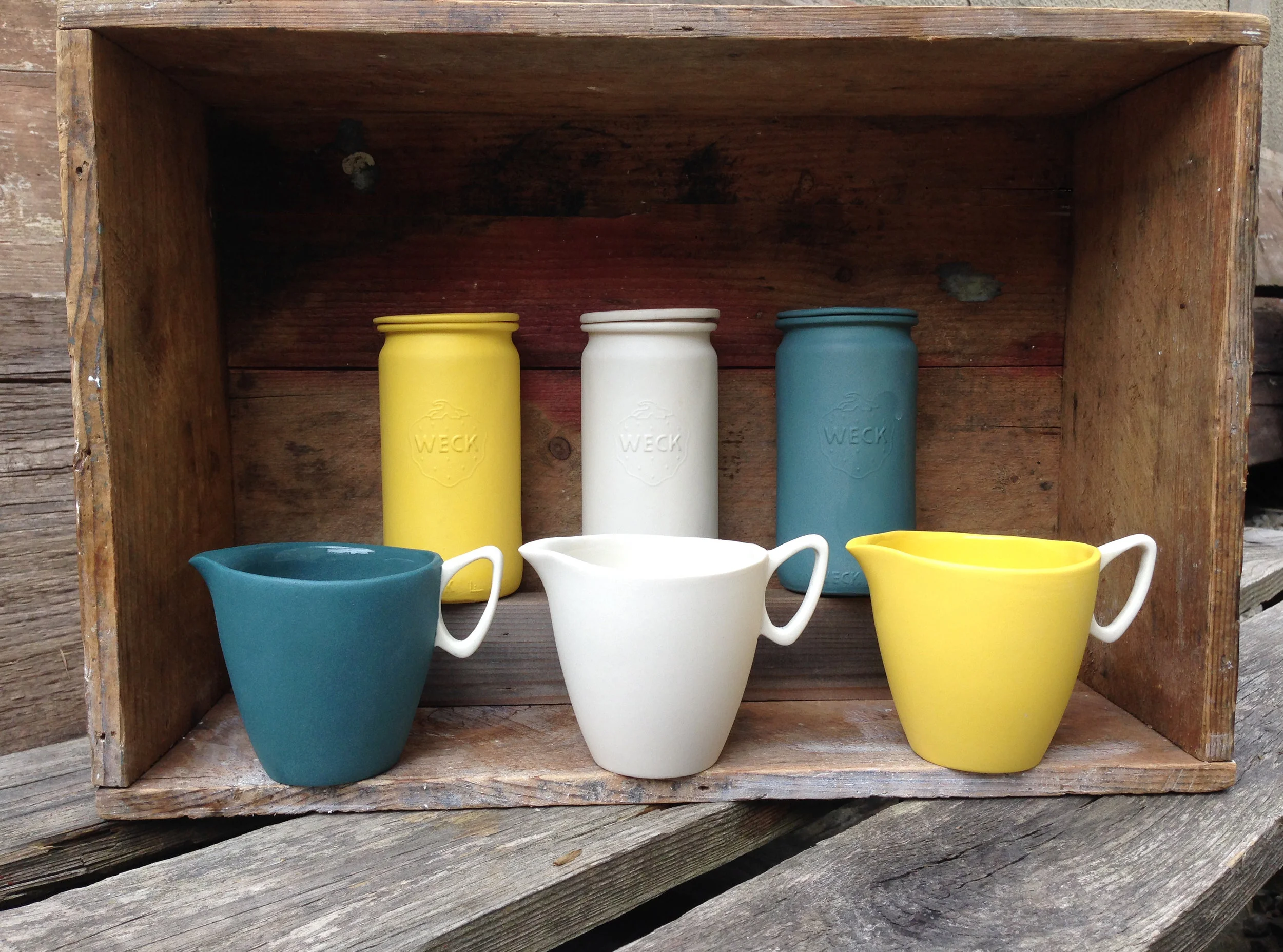 slip cast stained porcelaine
