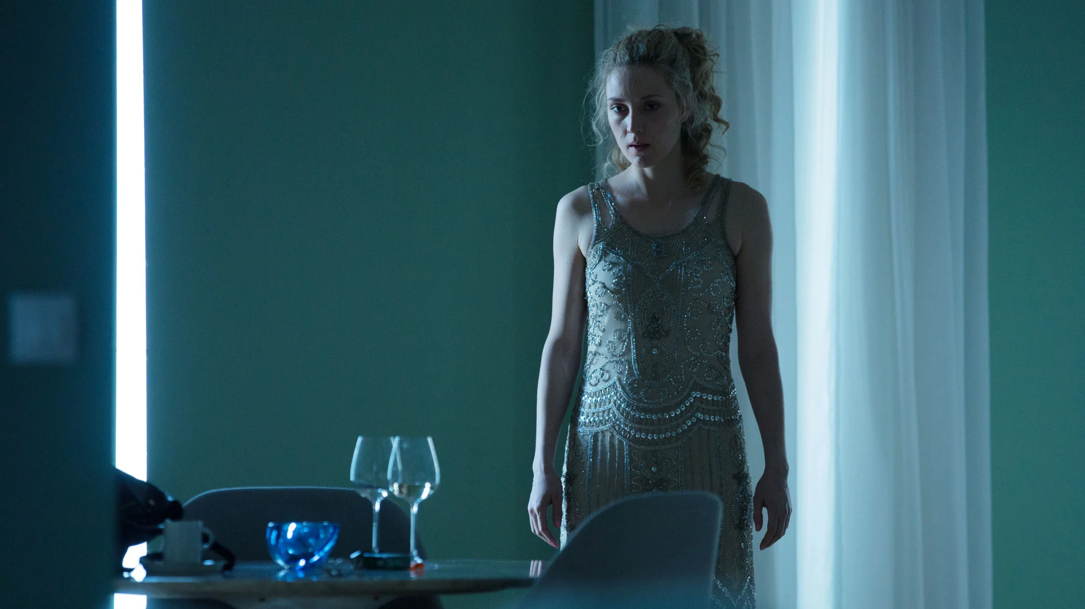 Evelyne Brochu in LE PASSE DEVANT NOUS directed by Nathalie Teirlinck - DoP Frank van den Eeden. Courtesy Savage Films
