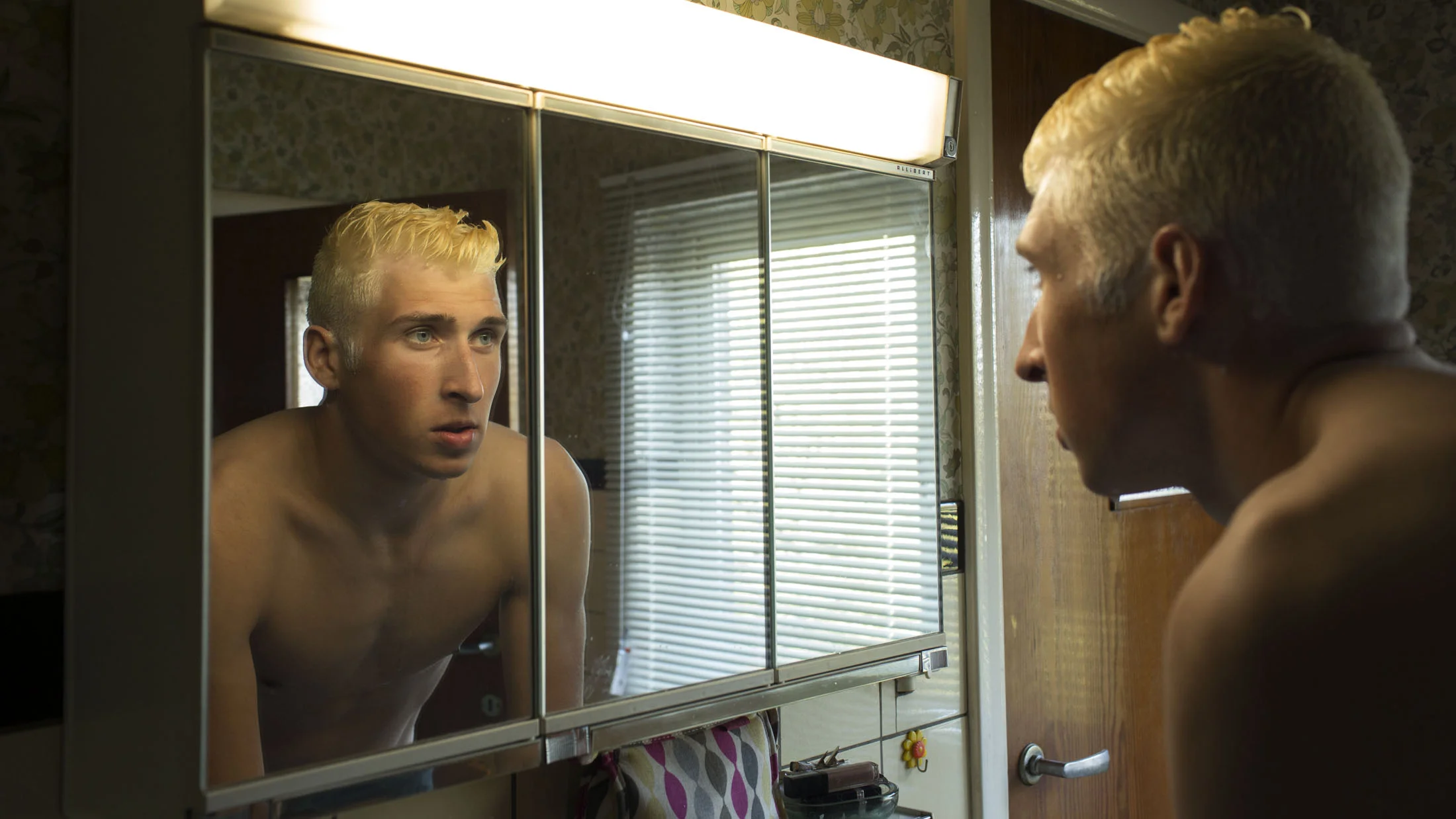 Niels Willaerts in COUREUR directed by Kenneth Mercken. DoP Martijn van Broekhuizen - Courtesy Czar