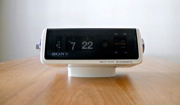 From a time when all day to day devices had a gorgeous design.
