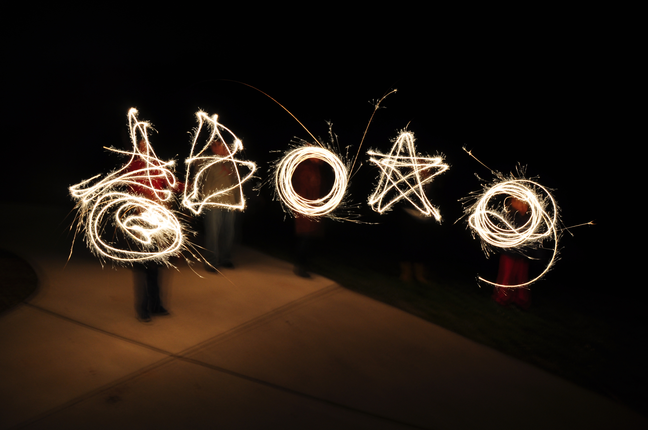 2012 12 sparklers 291.JPG