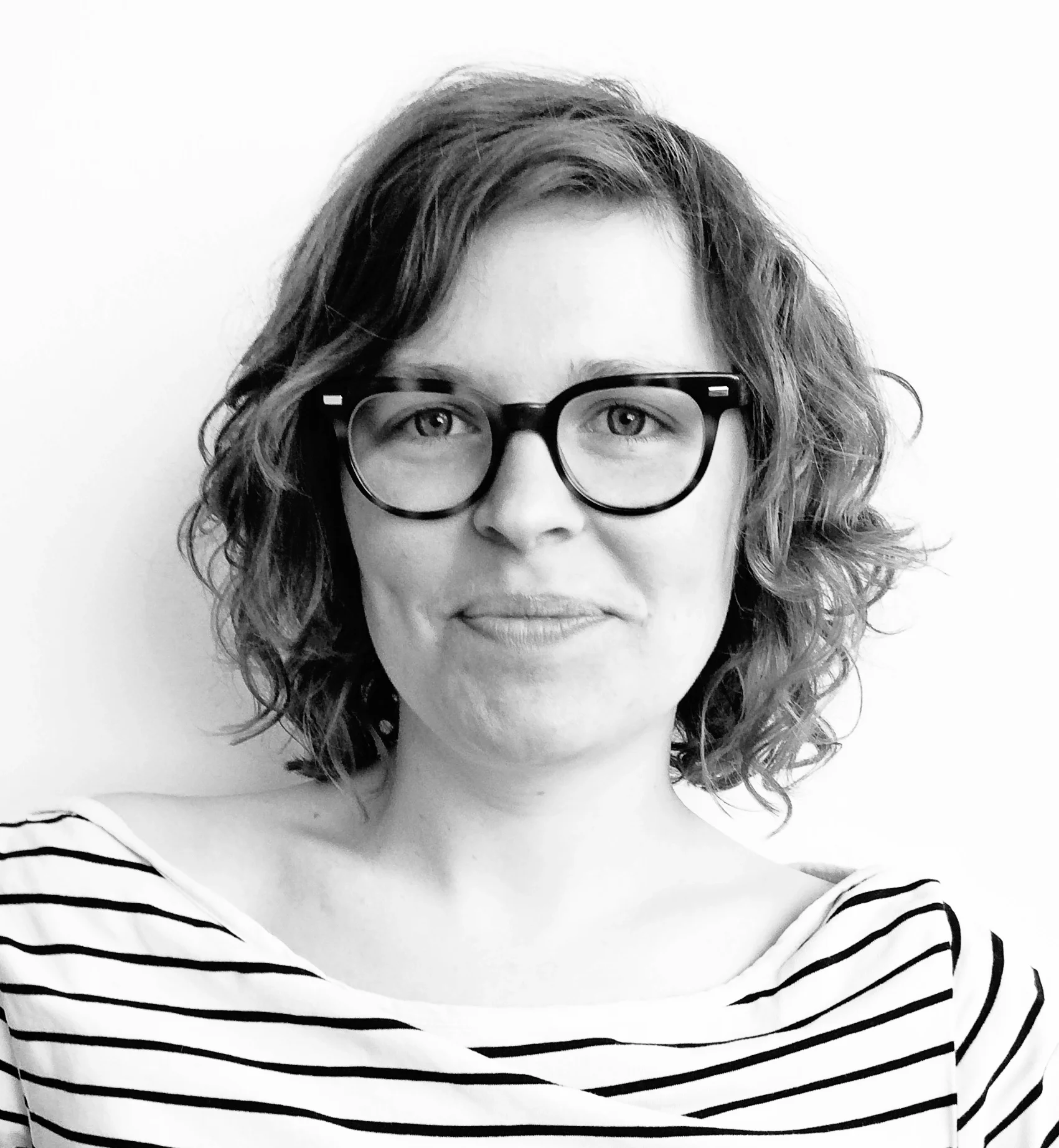 Holly_bw.jpg