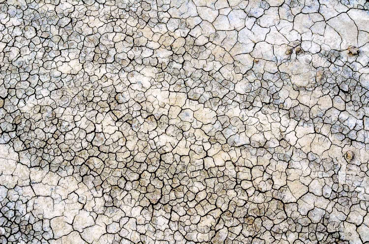 Cracks in the Plains<br>Badlands NP