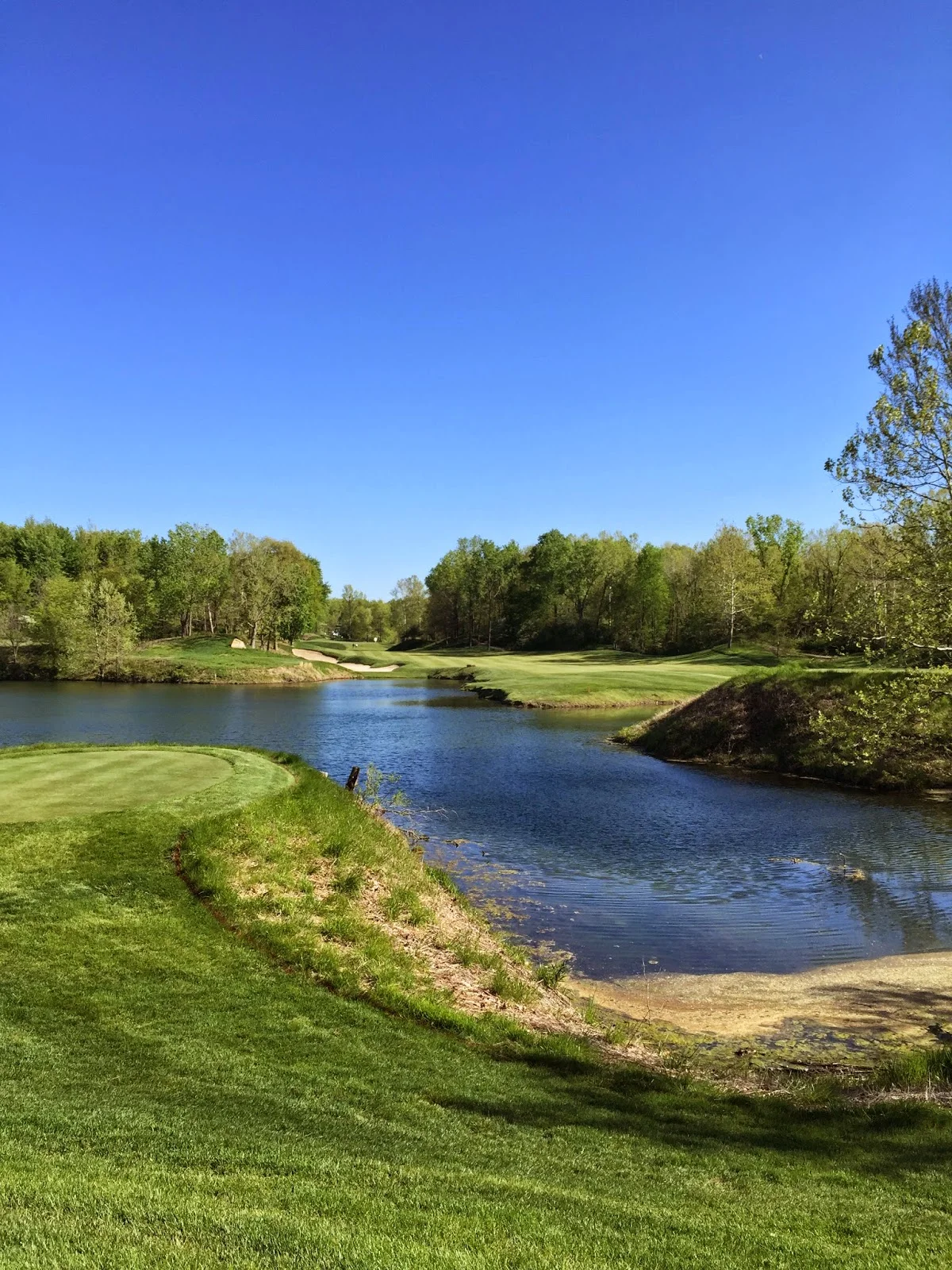 The 14th hole at Victoria National.