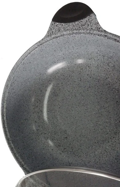 Party Wok inside