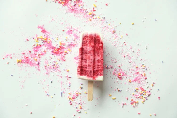 J'ai un souvenir ému des Popsicles de la Société secrète des sucreries lors de leur dernier passage aux Puces pop... J'espère le retour de ceux à la framboise.