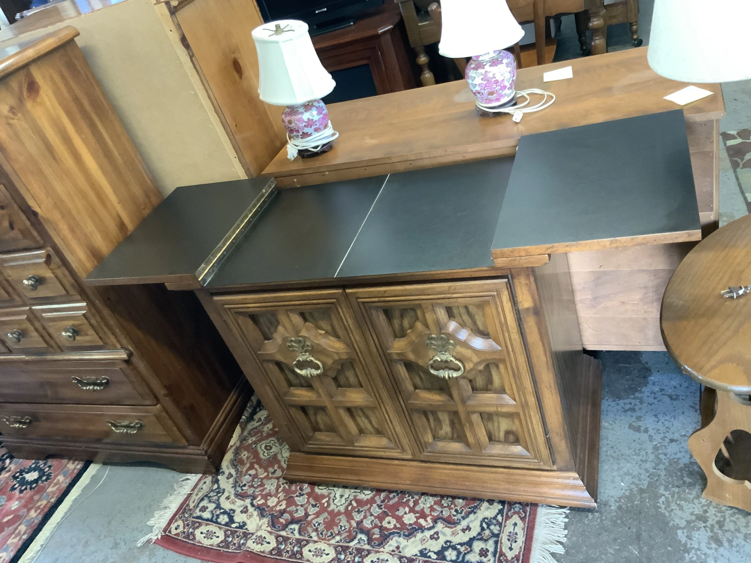 Kitchen/Dining Room — McCabe's Used Furniture