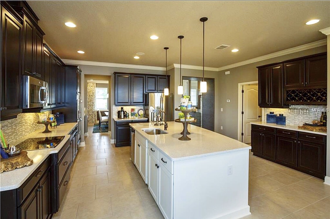 Prepare dinner in your concept kitchen...