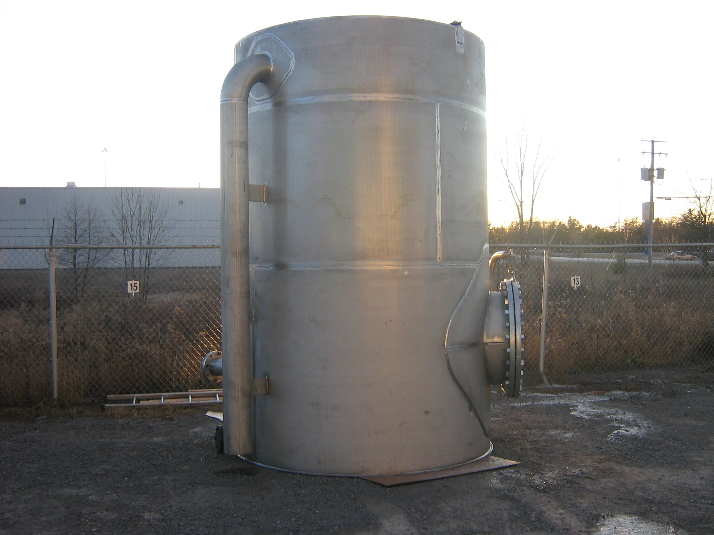 S8081 réservoir 011.jpg