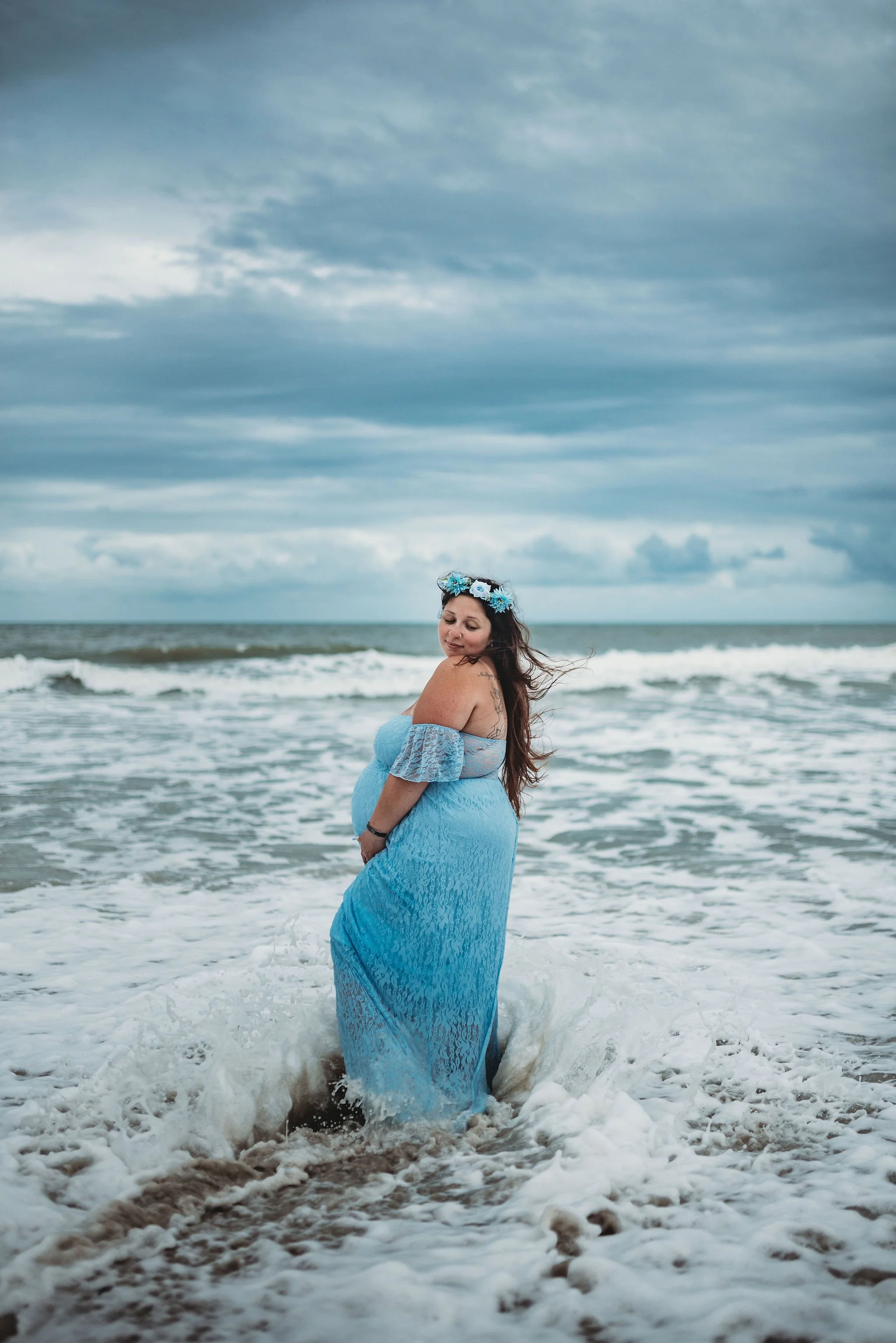 family and maternity photography sessions in Wilmington NC Beach