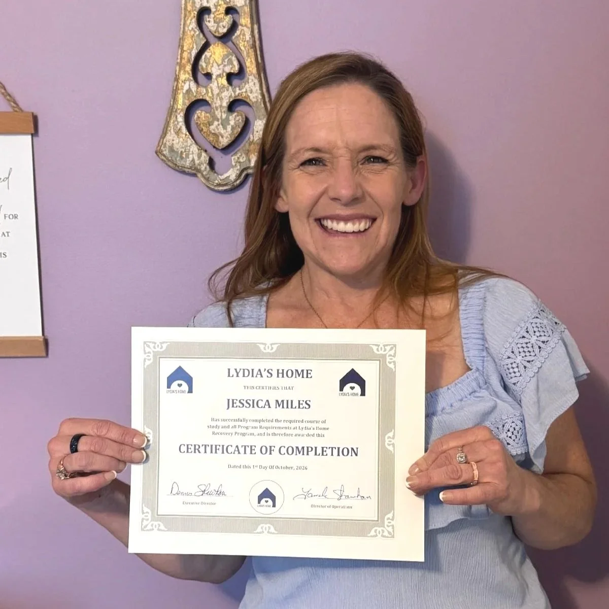 Jessica+with+LH+Graduate+Certificate.jpg