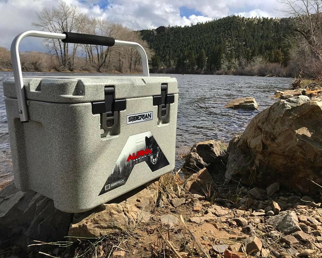 Alpha Pro Series 22 quart cooler on the Yellow Stone River Edge