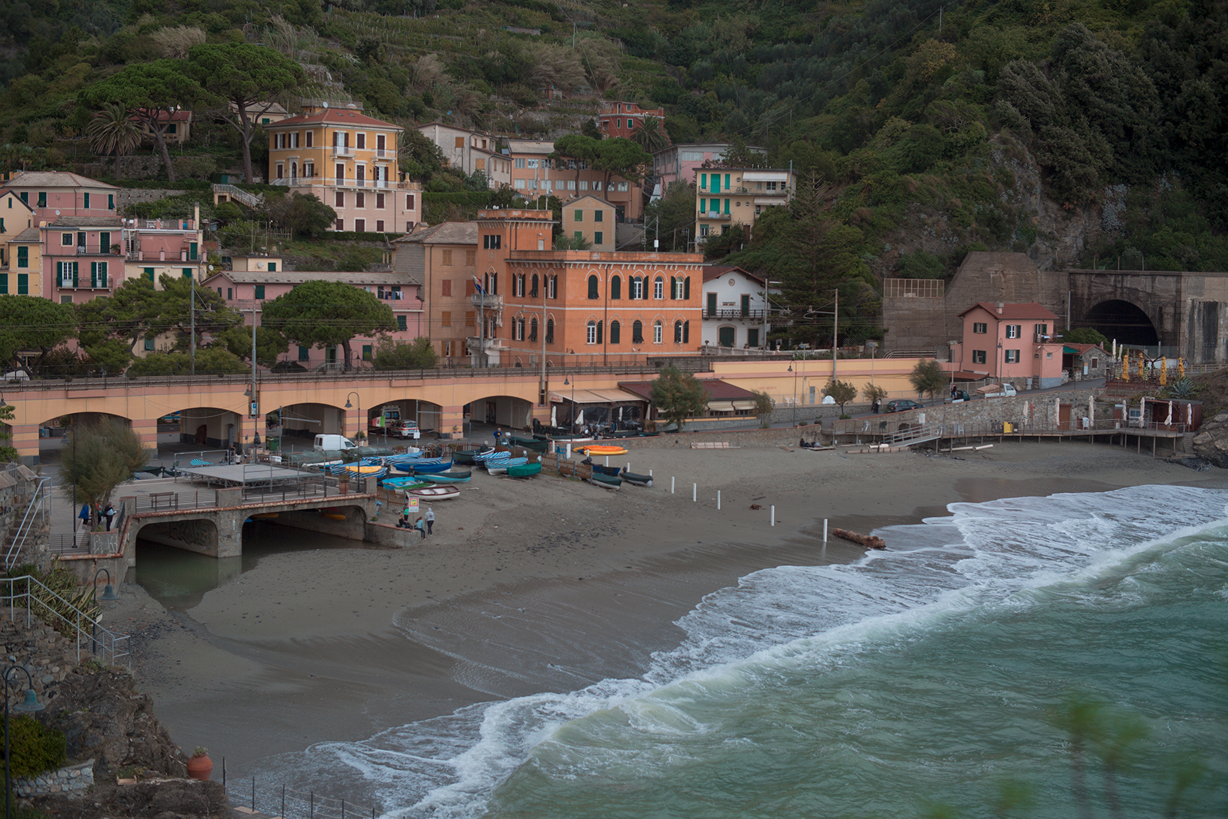 TravelandBloomCinqueTerre_046.jpg