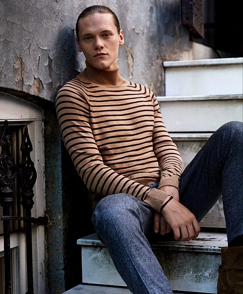 1616-GQ-WETU02-03-Dynamic- Turtlenecks-03.jpg