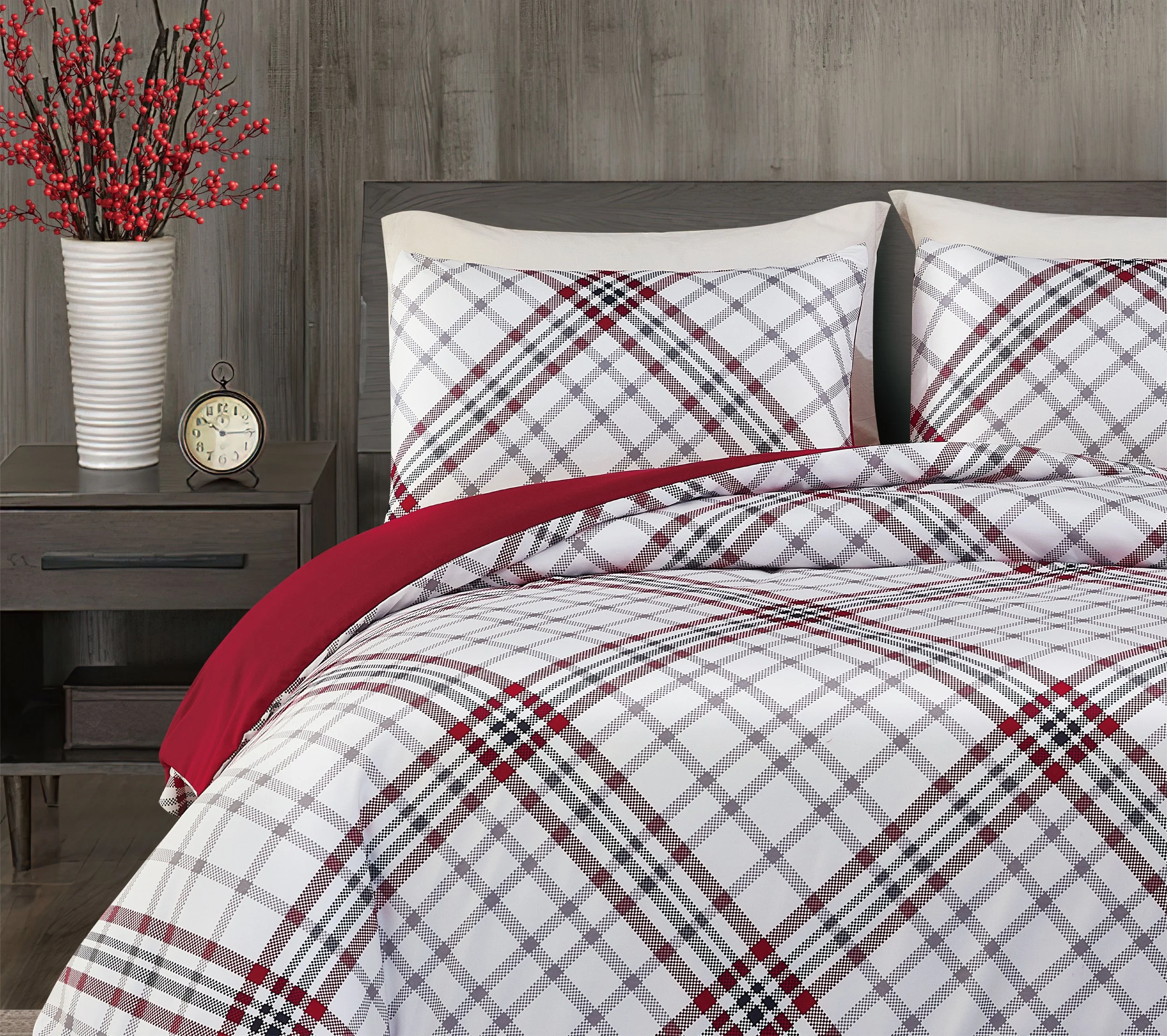 BIas Plaid Holiday Comforter 
